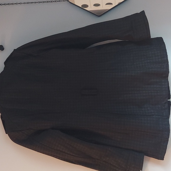 XS black Michael Kors herringbone winter jacket. - Picture 5 of 8